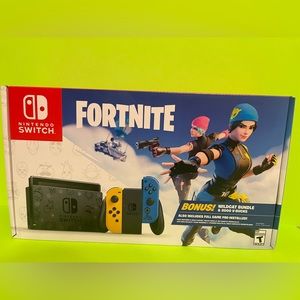 🚨BRAND NEW, LIMITED EDITION FORTNITE “WILDCAT” BUNDLE NINTENDO SWITCH🚨